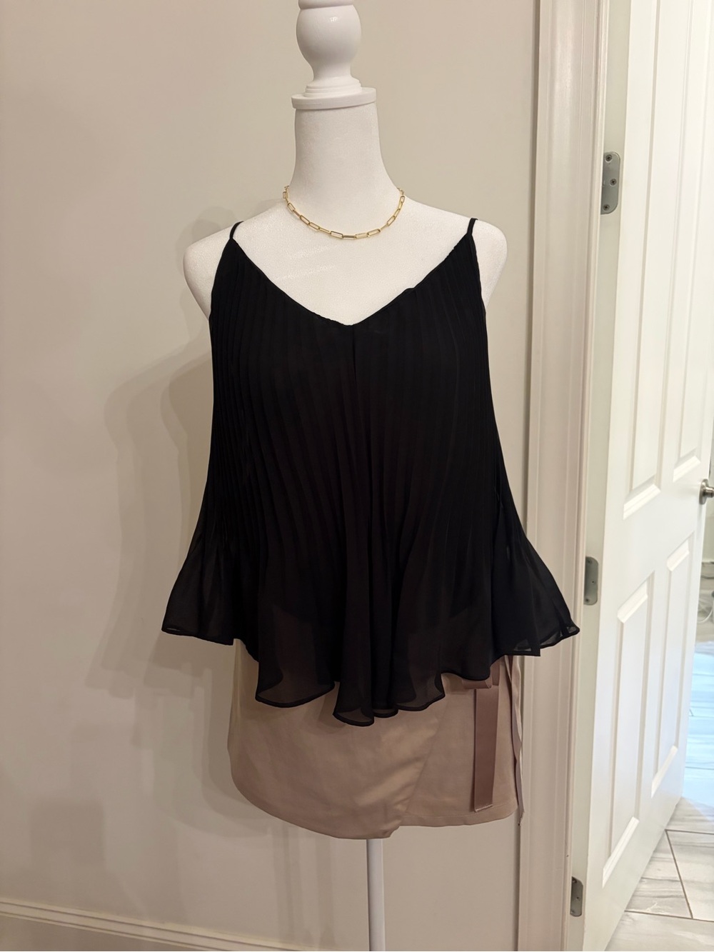 Bella Dahl Black Pleated V-Neck Camisole
